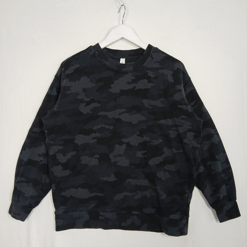 Lululemon Perfectly Oversized Crew Heritage 365 Camo Deep Coal Multi LW3DUVS 2